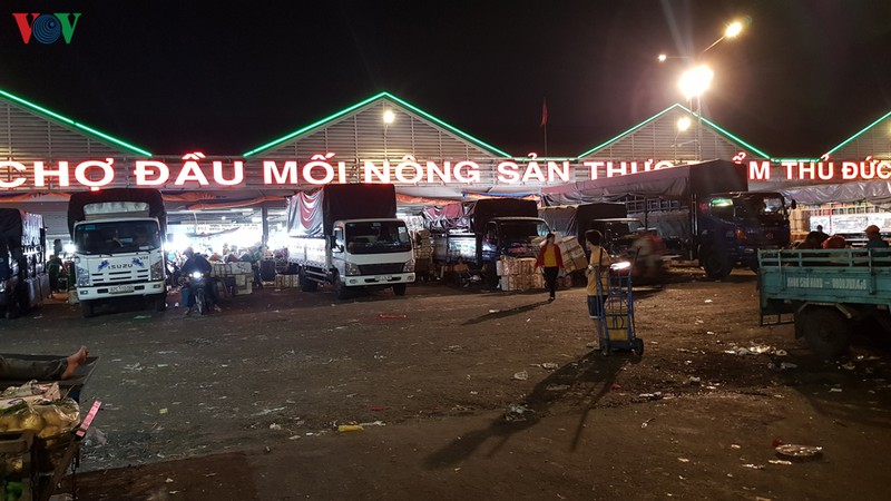 cho dau moi thuc pham tai tp hcm bi giam nguon cung vi dich corona hinh 1