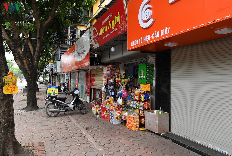 nhung pho kinh doanh o ha noi vang lang ngay dau cach ly toan xa hoi hinh 15