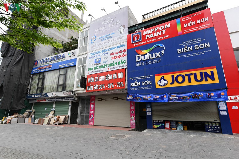 nhung pho kinh doanh o ha noi vang lang ngay dau cach ly toan xa hoi hinh 4