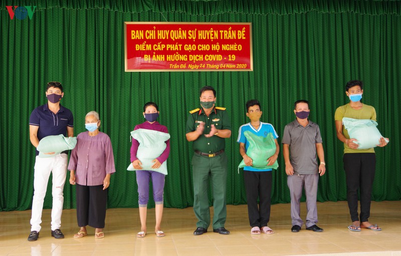 ho tro nhieu tan gao cho ho ngheo bi anh huong boi dich covid-19 hinh 1
