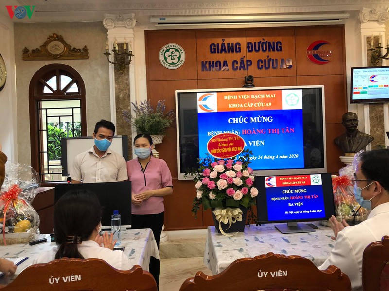 san phu ngung tim cap cuu o benh vien bach mai duoc xuat vien hinh 1