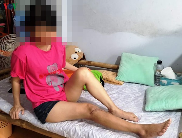khoi to nguoi danh gay chan nu ke toan hinh 1