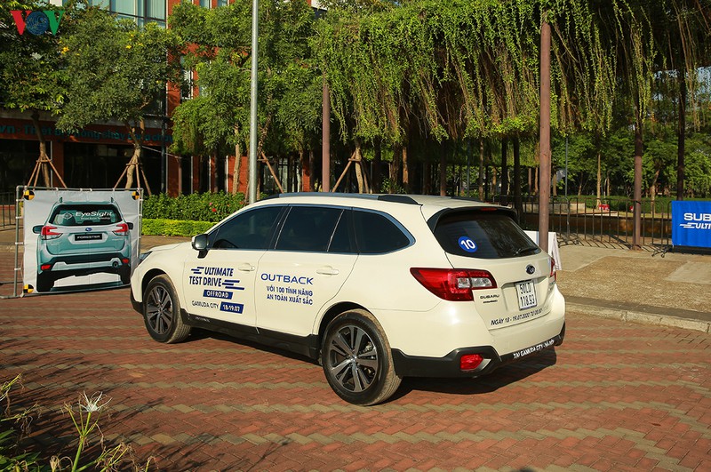thu kha nang loi bun va chiu van xoan cua subaru forester hinh 10