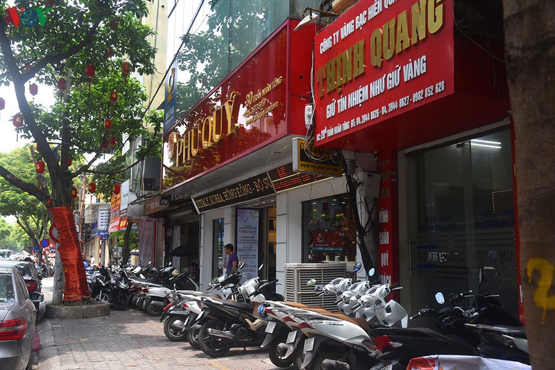 gia vang vuot moc 53 trieu dong/luong, nhieu nguoi ban ra chot loi hinh 3