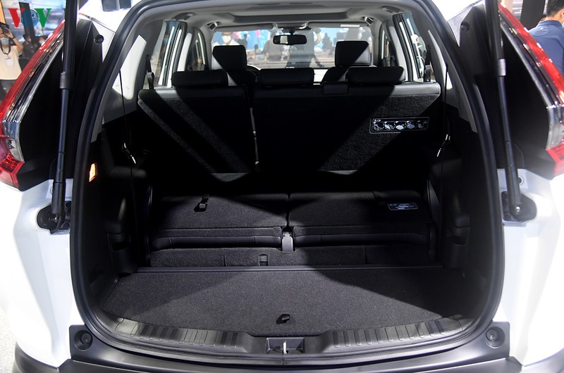 honda cr-v 2020 chot gia tu 998 trieu dong tai viet nam hinh 7