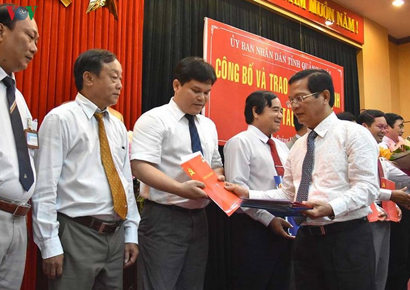 dieu dong va bo nhiem hang loat can bo chu chot o quang ngai hinh 2