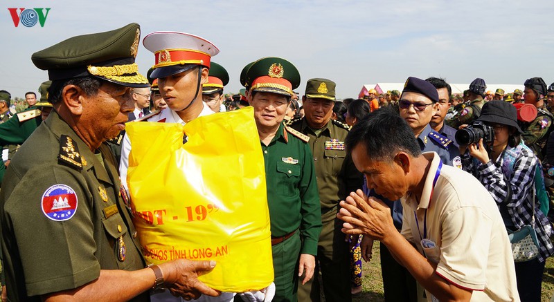 anh: dien tap cuu ho, cuu nan o bien gioi viet nam-campuchia hinh 15