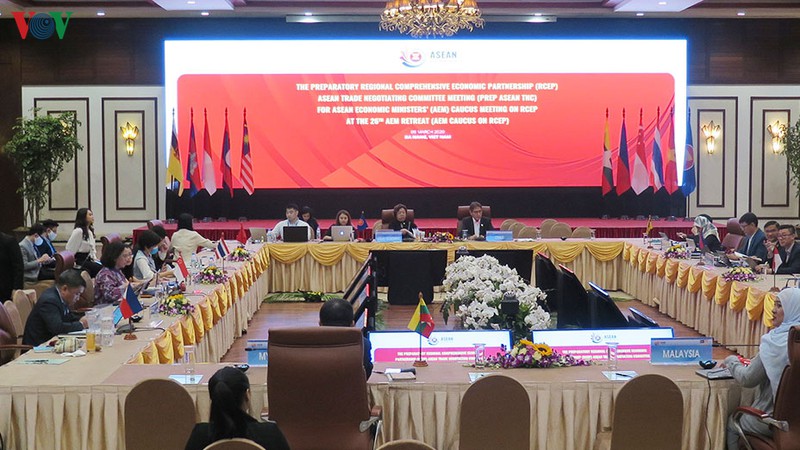 viet nam de xuat dua ra tuyen bo chung ve phuc hoi kinh te asean hinh 1