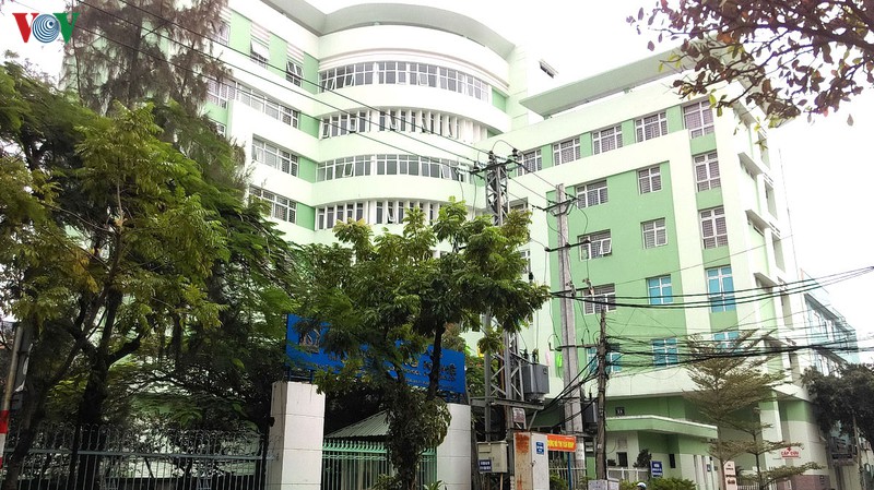 5 nguoi than cua nu nhan vien dien may xanh mac covid-19 tron cach ly hinh 1
