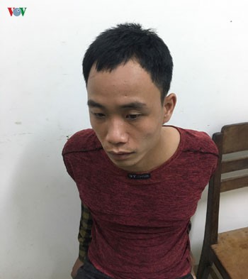 ke dung sung cuop tien bach hoa xanh o tphcm bi bat tai binh thuan hinh 1