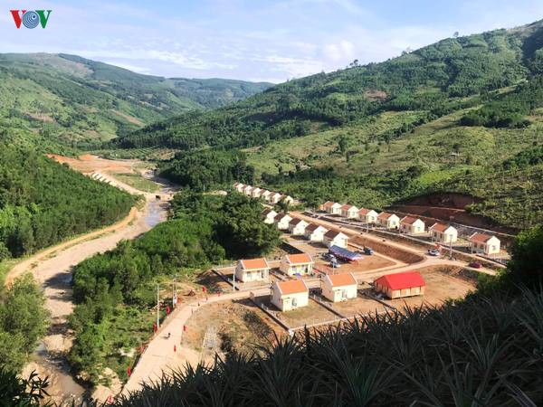 45 nam ngay giai phong khanh hoa: nang tam do thi moi hinh 1