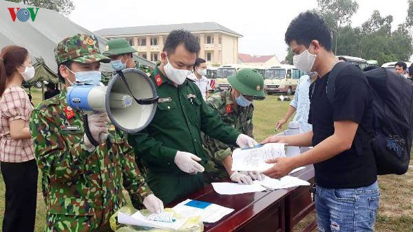 quang binh keo dai thoi gian cach ly tap trung, cho ket qua xet nghiem hinh 1