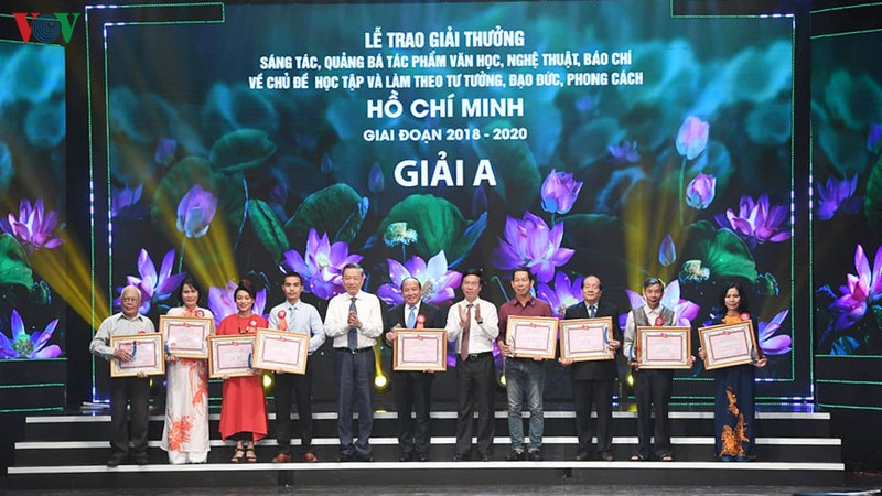 vov doat giai a giai thuong sang tac ve chu de hoc tap, lam theo bac ho hinh 2