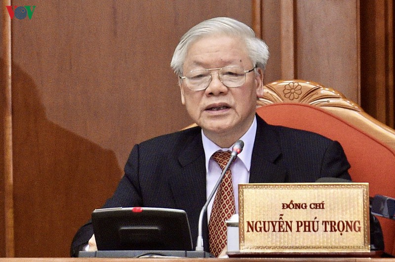 anh: toan canh phien be mac hoi nghi trung uong 12 hinh 4