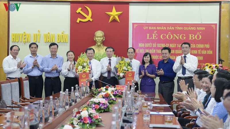 cong bo cac vi tri chu chot ban quan ly khu kinh te van don hinh 1