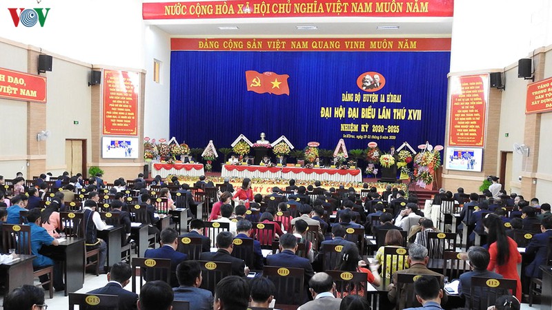 kon tum to chuc dai hoi dang bo cap huyen dau tien  hinh 2