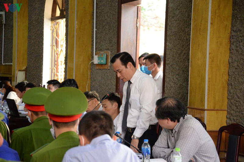 anh: xet xu so tham 12 bi cao trong vu gian lan diem thi o son la  hinh 9