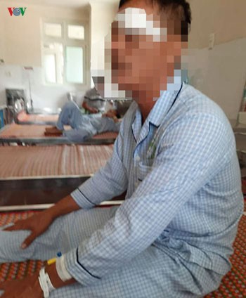 vu no sung o ben xe quy nhon: nan nhan ke lai tinh tiet bi ban vao mat hinh 1