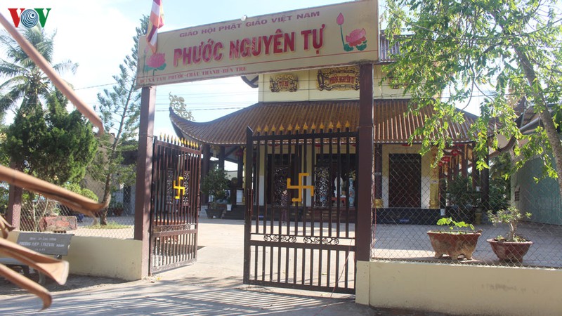 2 doi tuong vao chua trom cap gan 20 luong vang hinh 1