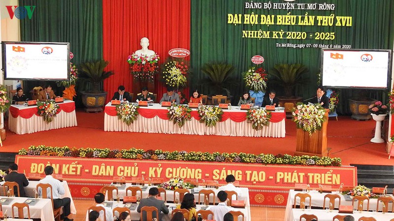 kon tum pho bien kinh nghiem sau dai hoi diem hinh 1