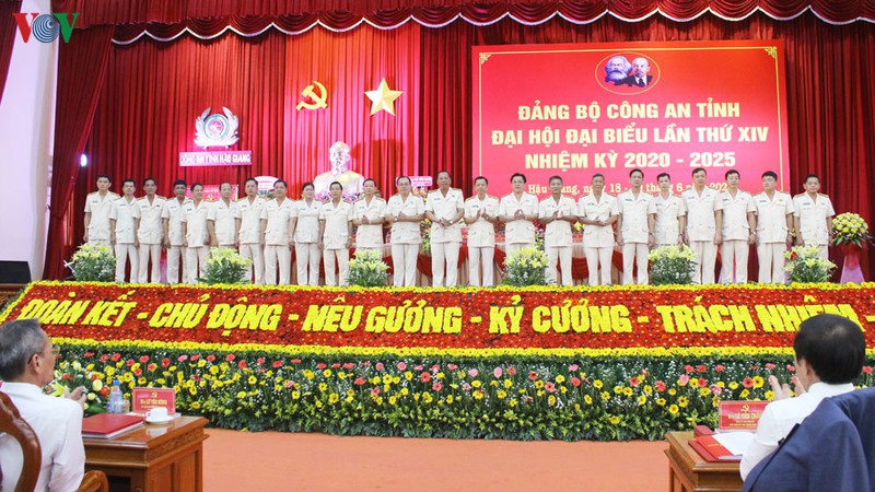 be mac dai hoi dai bieu dang bo cong an tinh hau giang hinh 2