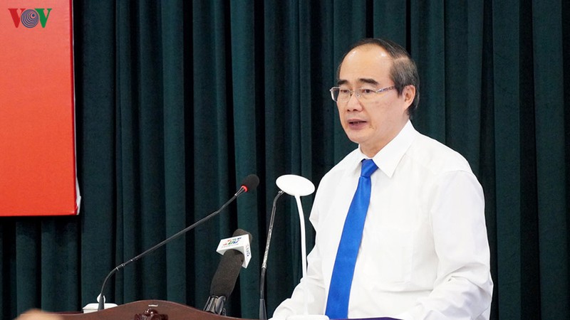 khai mac hoi nghi thanh uy tphcm lan thu 42 hinh 3
