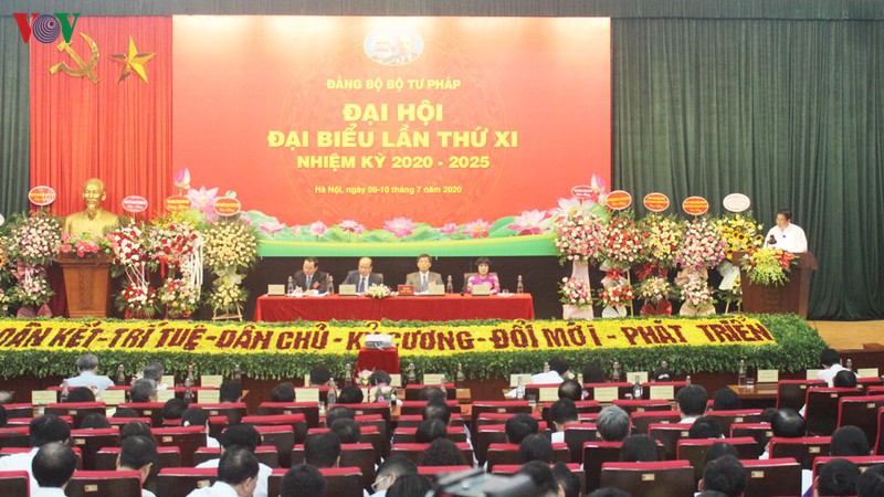 thu truong phan chi hieu tai dac cu bi thu dang uy bo tu phap hinh 2