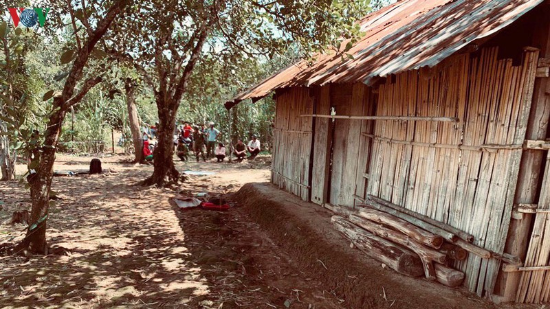 danh chet ban nhau vi mau thuan hinh 2