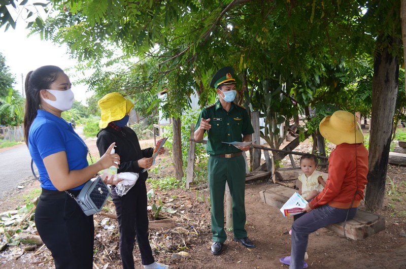 bien phong dak lak tang cuong tuyen truyen phong, chong dich covid-19 hinh 1