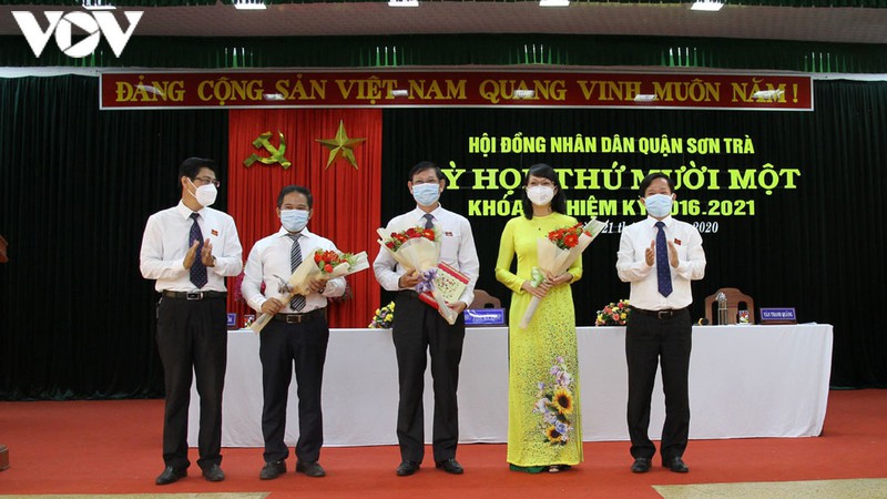 da nang kien toan chuc danh chu tich 4 ubnd quan, huyen hinh 1