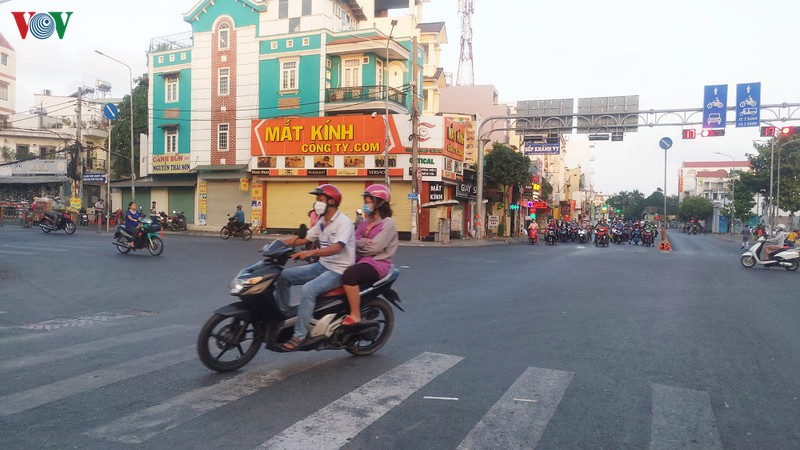 nhieu "diem nong" giao thong tai tp.hcm thong thoang la thuong hinh 1