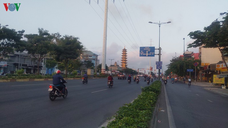 nhieu "diem nong" giao thong tai tp.hcm thong thoang la thuong hinh 2