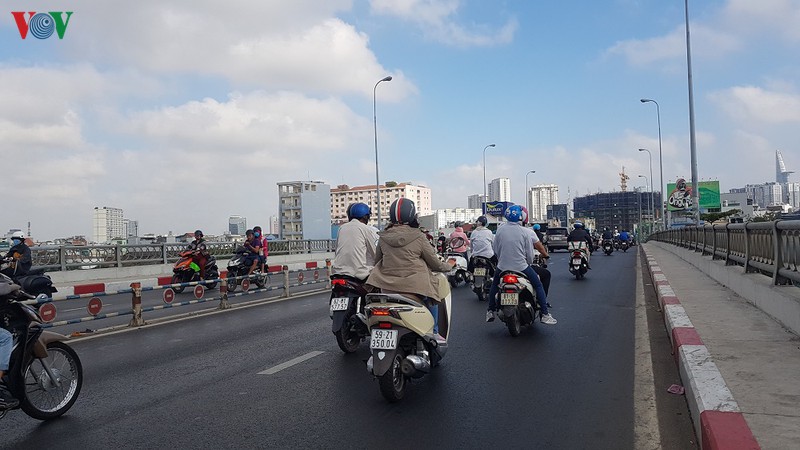 nhieu "diem nong" giao thong tai tp.hcm thong thoang la thuong hinh 5