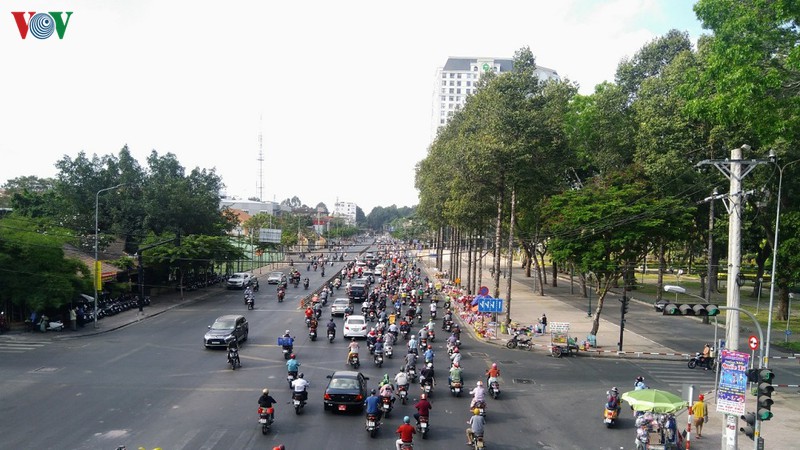nhieu "diem nong" giao thong tai tp.hcm thong thoang la thuong hinh 8
