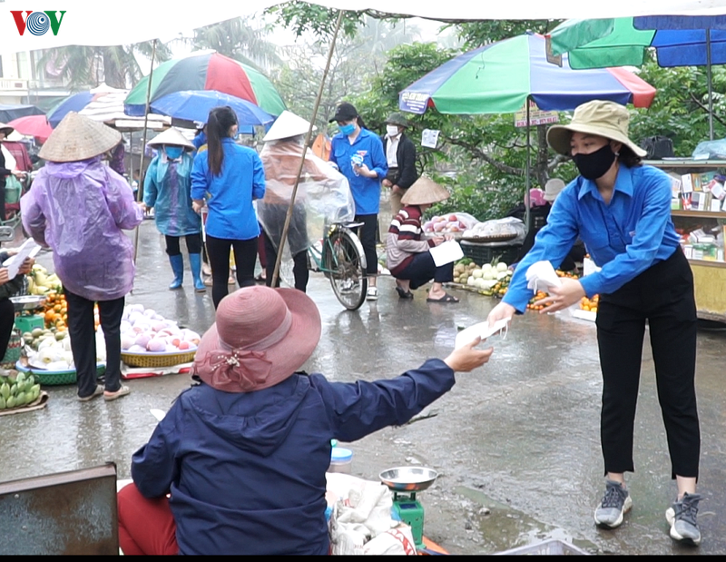 thanh nien xung kich chong dich covid-19 tai hai phong hinh 1