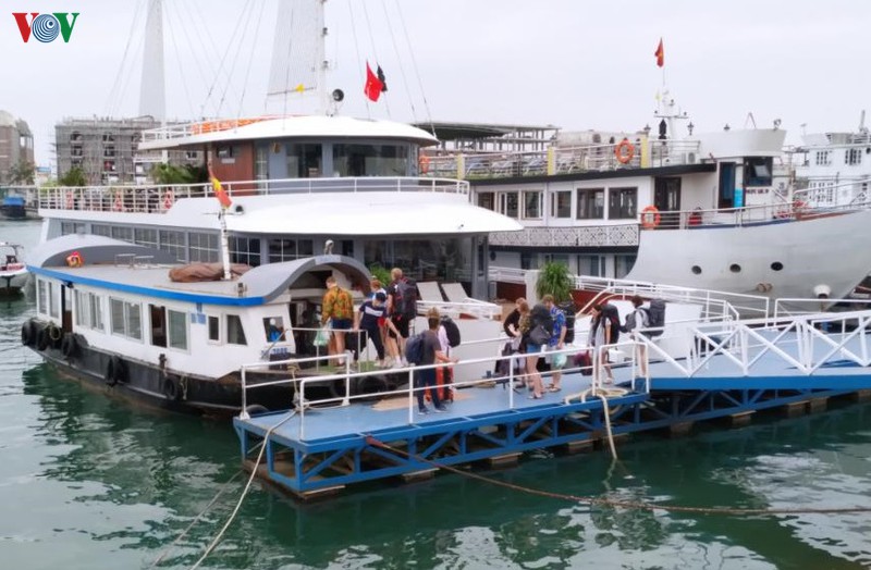 dn du lich "ngong cho" von tu nghi quyet 42 cua chinh phu hinh 1