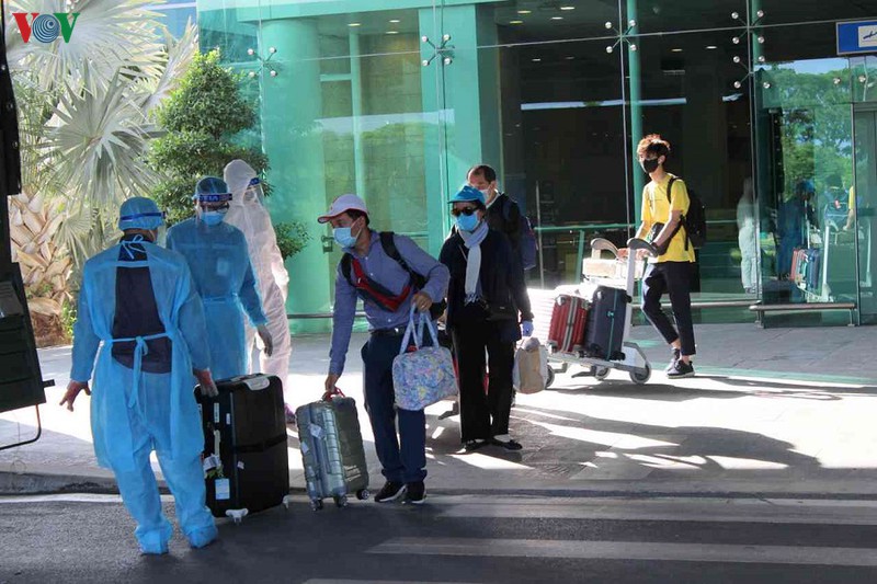 anh: cang hang khong quoc te can tho don chuyen bay tu singapore hinh 8