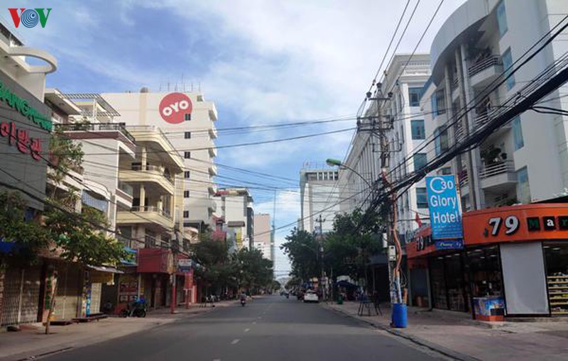 khanh hoa: doanh nghiep du lich gong minh vuot kho hinh 1