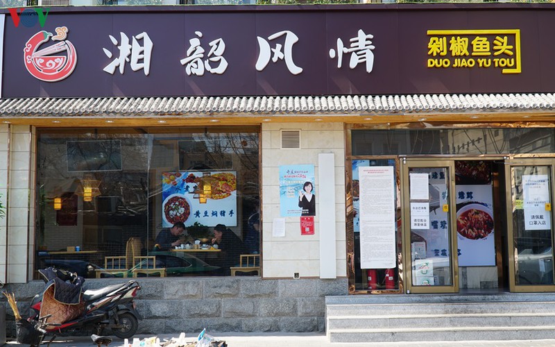 who: dot lay nhiem covid-19 moi co the den tu bao bi ca hoi nhap khau hinh 1