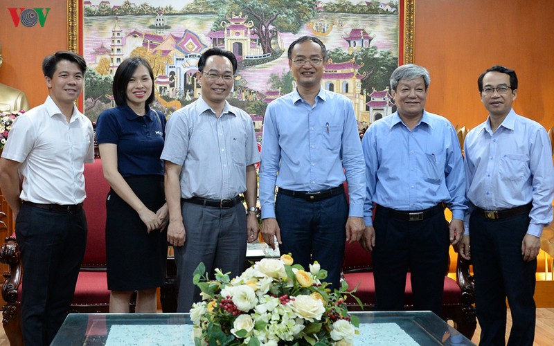 cac co quan chuc mung su lon manh cua vov nhan ngay bao chi cach mang hinh 9