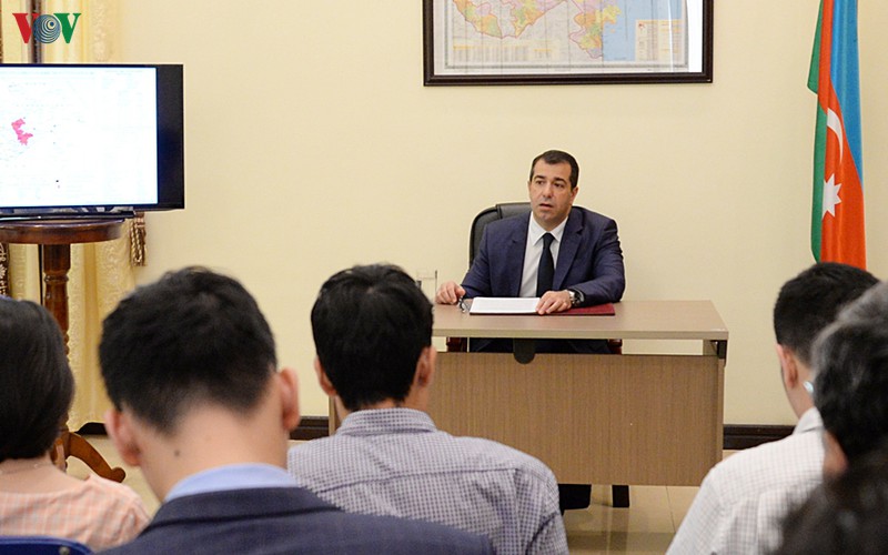 tuong azerbaijan tu tran, uav duoc huy dong de doi pho armenia hinh 2