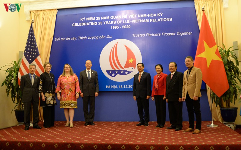 quan he viet nam-hoa ky: "tuoi 25 se dem lai suc bat vung chac" hinh 4