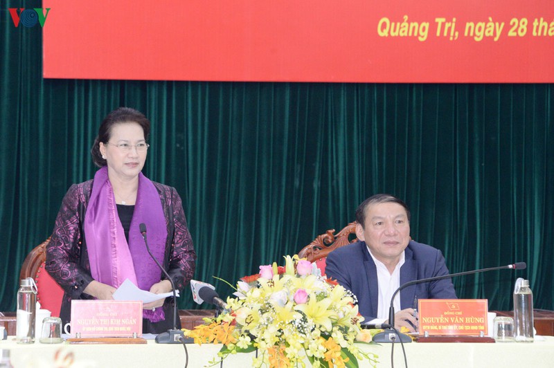 chu tich quoc hoi lam viec voi lanh dao tinh quang tri hinh 1