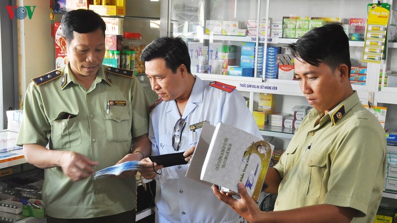 kien giang kiem tra, giam sat 142 co so kinh doanh khau trang y te hinh 1