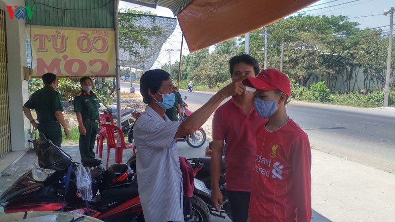 tphcm tang cuong phong dich covid- 19 tu cac "cua ngo" hinh 1