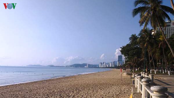 khanh hoa keo dai thoi gian tam dung tam bien hinh 1