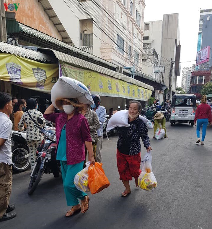 chung tay ho tro kieu bao tai campuchia gap kho khan vi covid-19 hinh 3