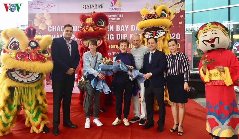 da nang don chuyen bay dau tien nam 2020 hinh 2