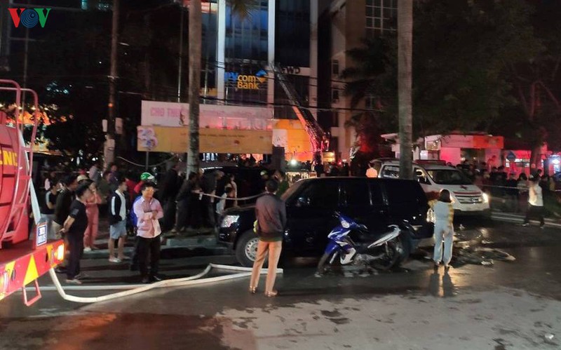 chay lon tai toa nha dau khi, thanh hoa lam 1 nan nhan tu vong hinh 1