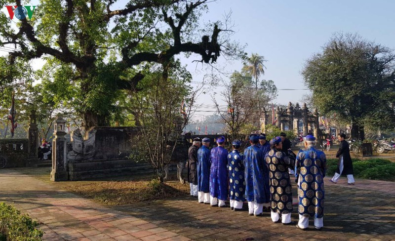 hue binh yen ngay 30 tet hinh 7